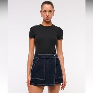 Abercrombie & Fitch Denim Mid Rise Wrap Mini Skirt size 28